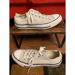 Converse Grey Gray  Chuck Taylor Low Top Tennis Shoes EUC Men 5 Women 7